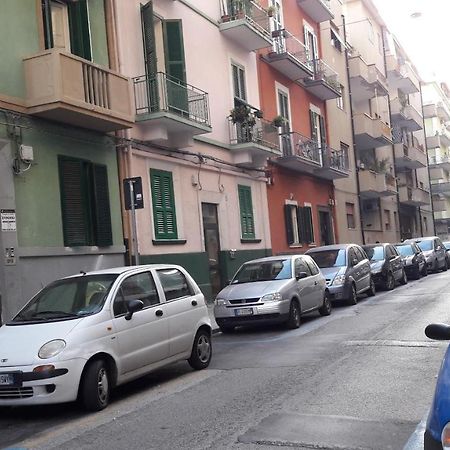 Mia Apartamento Bari Exterior foto